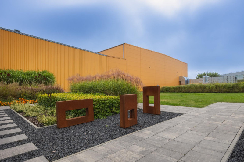 PL004825 MODERN-EXPO